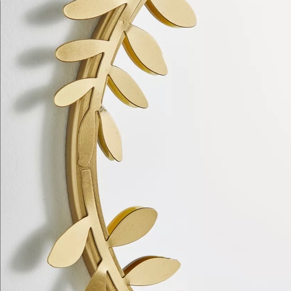 Urban outfitters boho wall mirror fern leaf round - Picture 3 of 9
